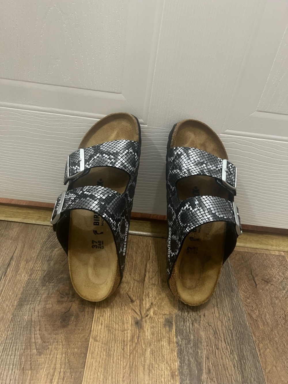 Birkenstock Black & White Snake-Print Double Buckle Sandals Size 37 Narrow